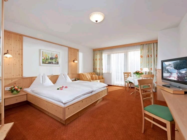 Hotel Zentral - Kirchberg foto 2