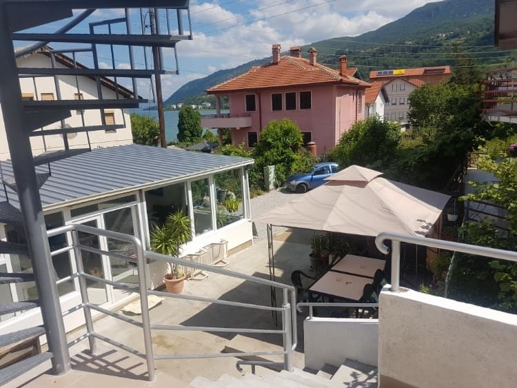 Guesthouse Peshtani foto 1