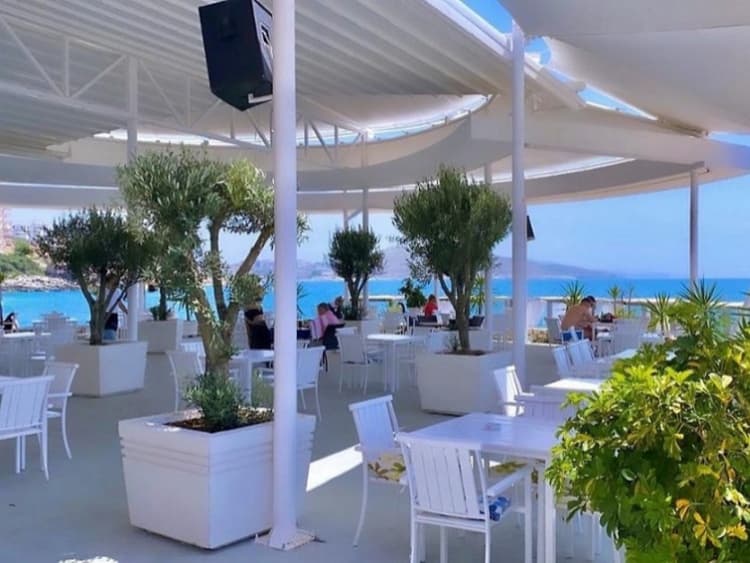 Diverse hotels in Albanië foto 2