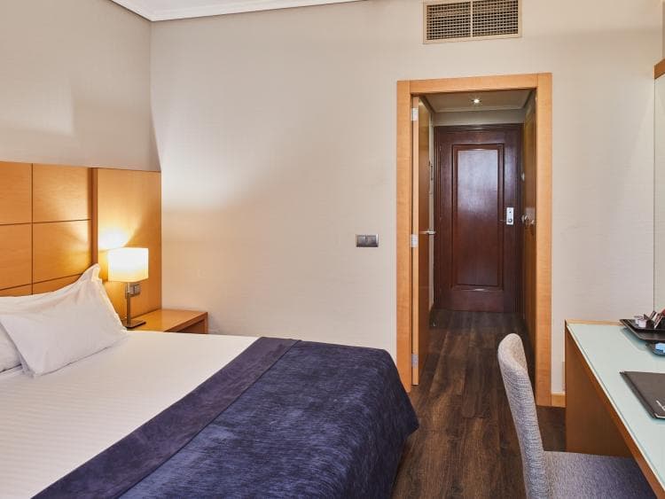 Hotel Silken Ciudad de Vitoria foto 2