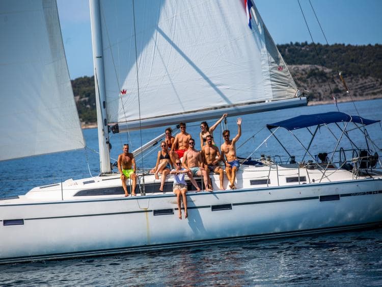 Diverse luxe zeiljachten foto 1