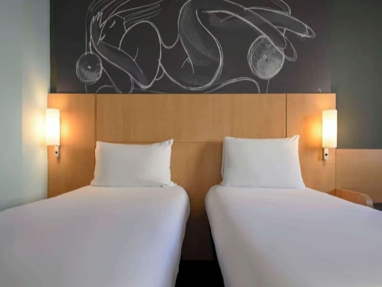 Diverse hotels Kosovo foto 3